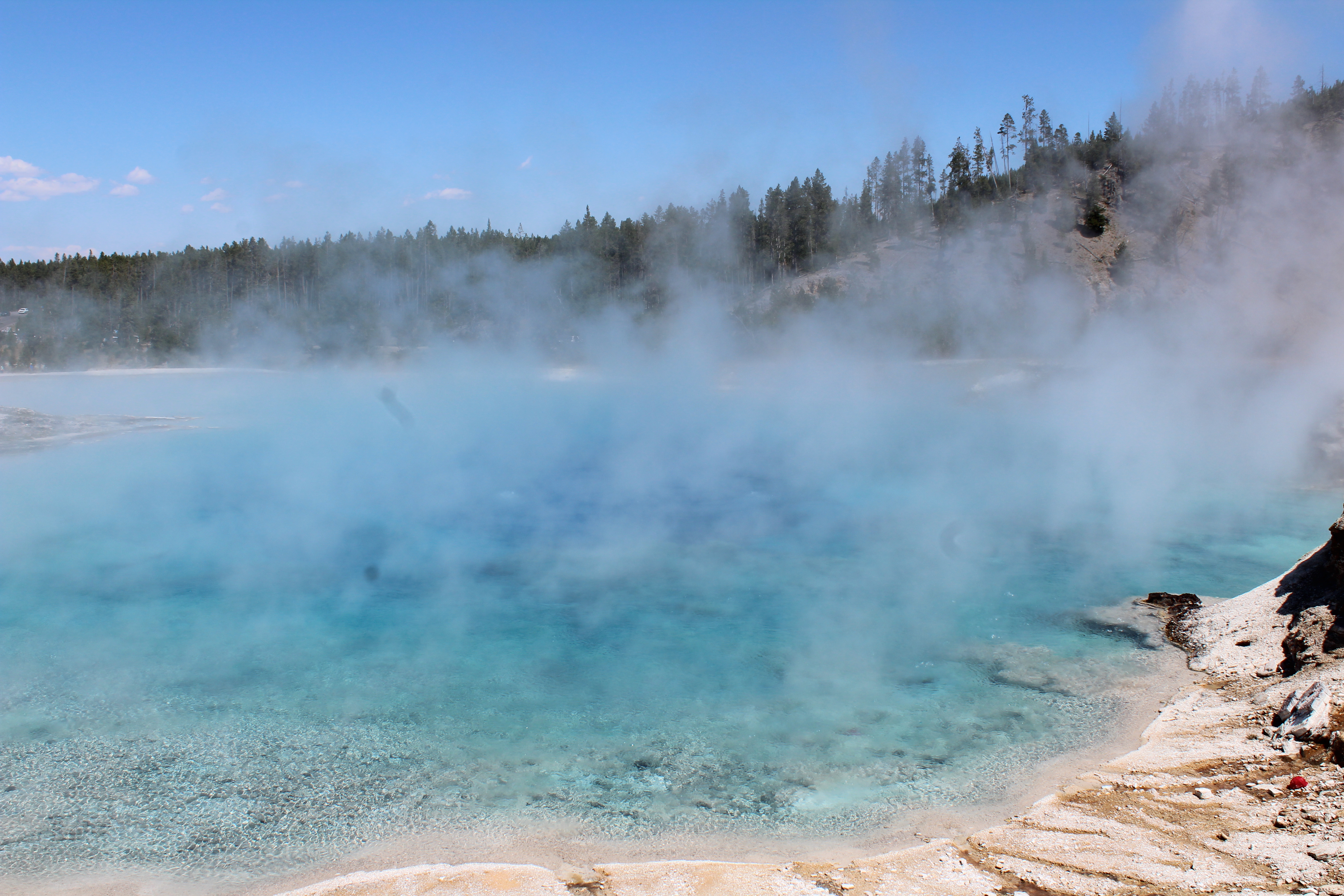yellowstone national park itinerary